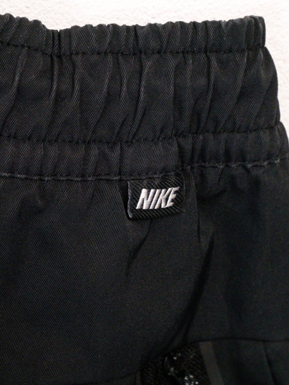 Nike Womens Dri-FIT Tapered Track Pants Joggers Back Zip Pocket Black M - Picture 8 of 9